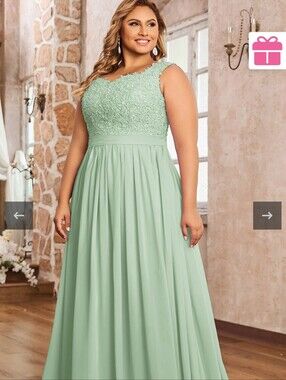Beautiful Plus Size Bridesmaid Dress